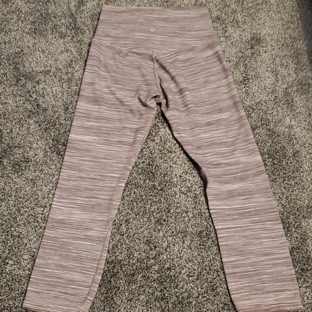 #126 Lululemon align mini space dye Crop Size 4